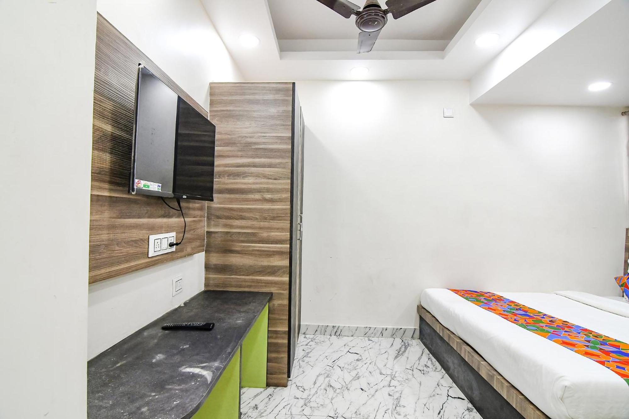 Fabexpress Sr Royale - Nr Sealdah Station Hotel Kalkutta Kültér fotó